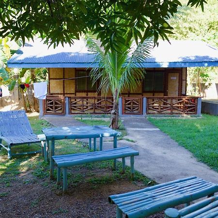 Fat Monkey Hostel Coron Luaran gambar