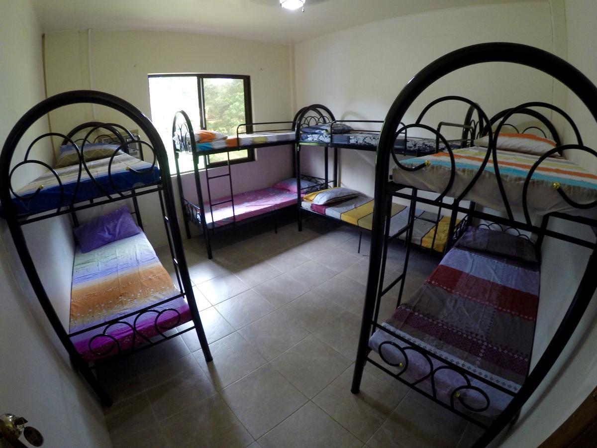 Fat Monkey Hostel Coron Luaran gambar
