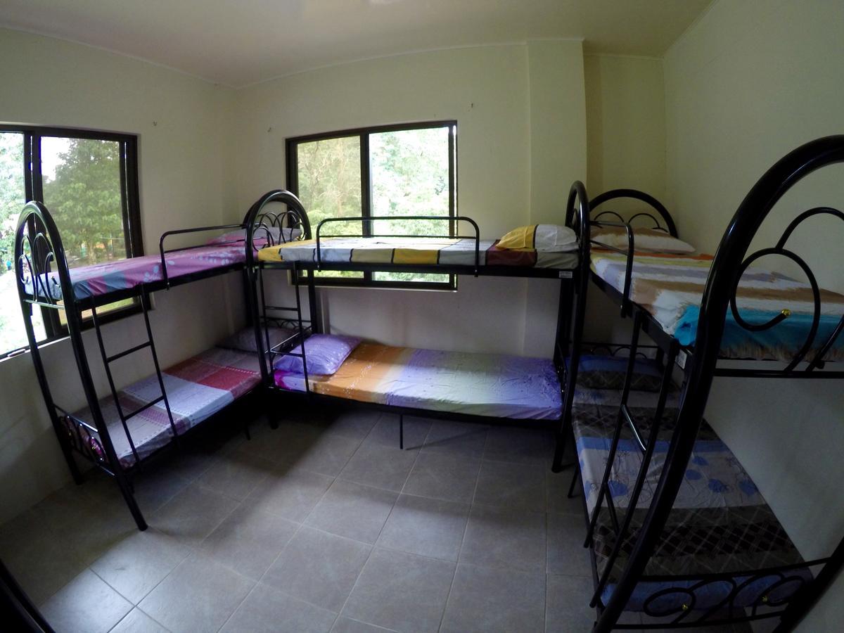 Fat Monkey Hostel Coron Luaran gambar