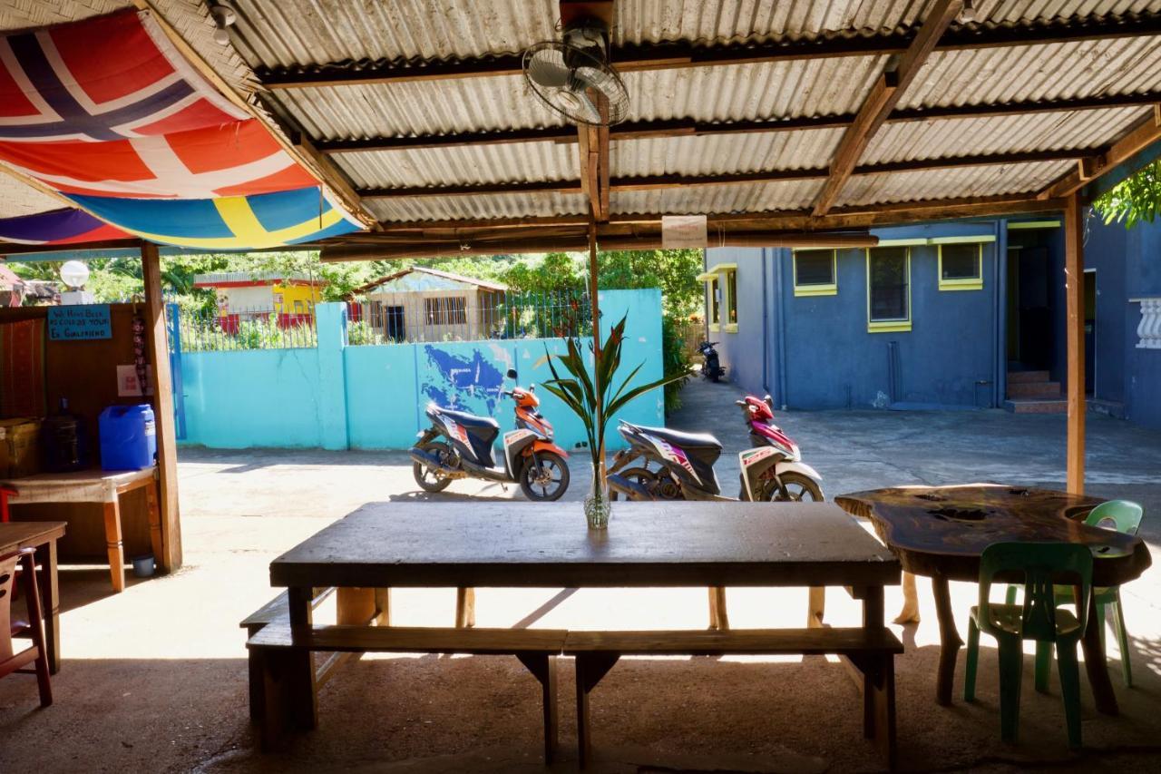 Fat Monkey Hostel Coron Luaran gambar