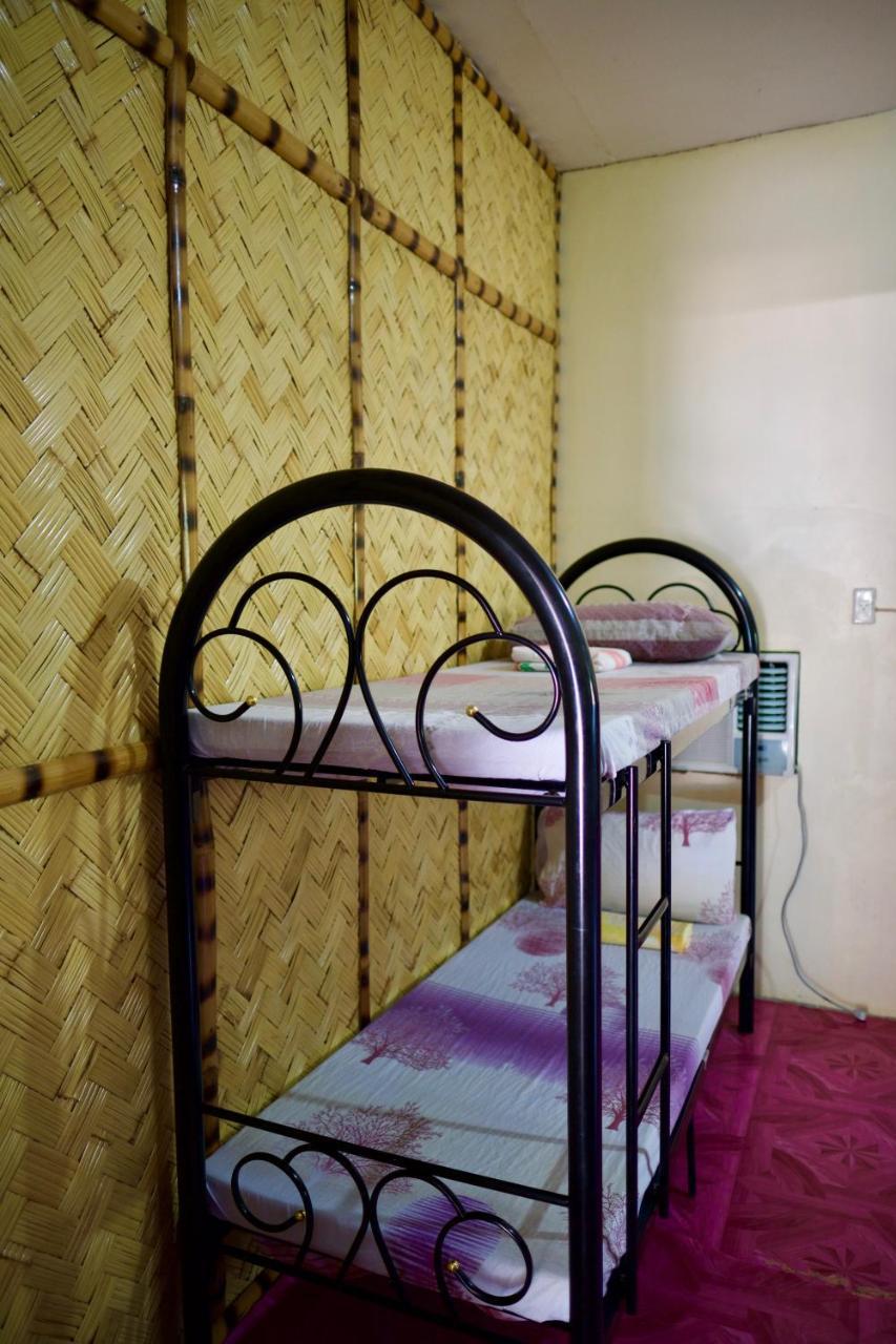 Fat Monkey Hostel Coron Luaran gambar