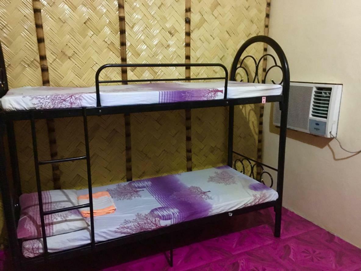 Fat Monkey Hostel Coron Luaran gambar